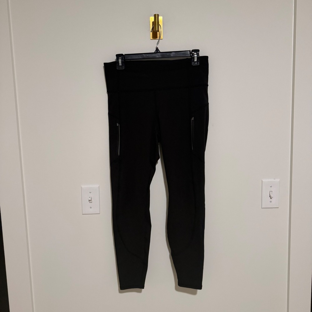Athleta Rainier Tight Leggings Black High Rise Side Zip Pockets Womens Medium